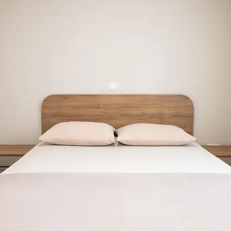 别墅 Bajlo With Three Bedrooms