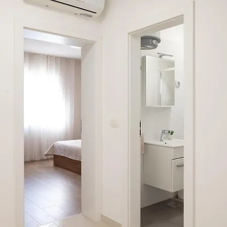 וילה Bajlo With Three Bedrooms זאדאר