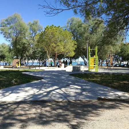 Bajlo With Three Bedrooms