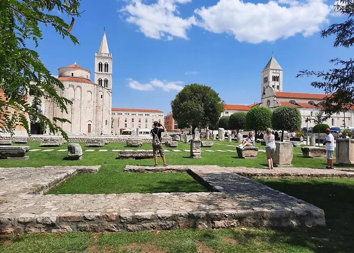 Bajlo With Three Bedrooms Villa